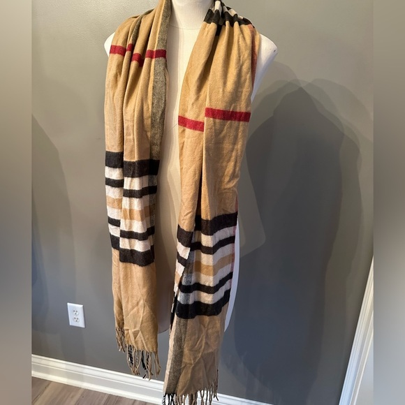 Stylish Tan Plaid Scarf - Picture 1 of 5